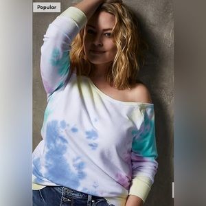 Torrid sz 5 sweatshirt new without tags never worn